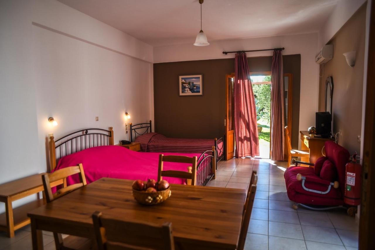 Mikro Xorio Vathí Extérieur photo